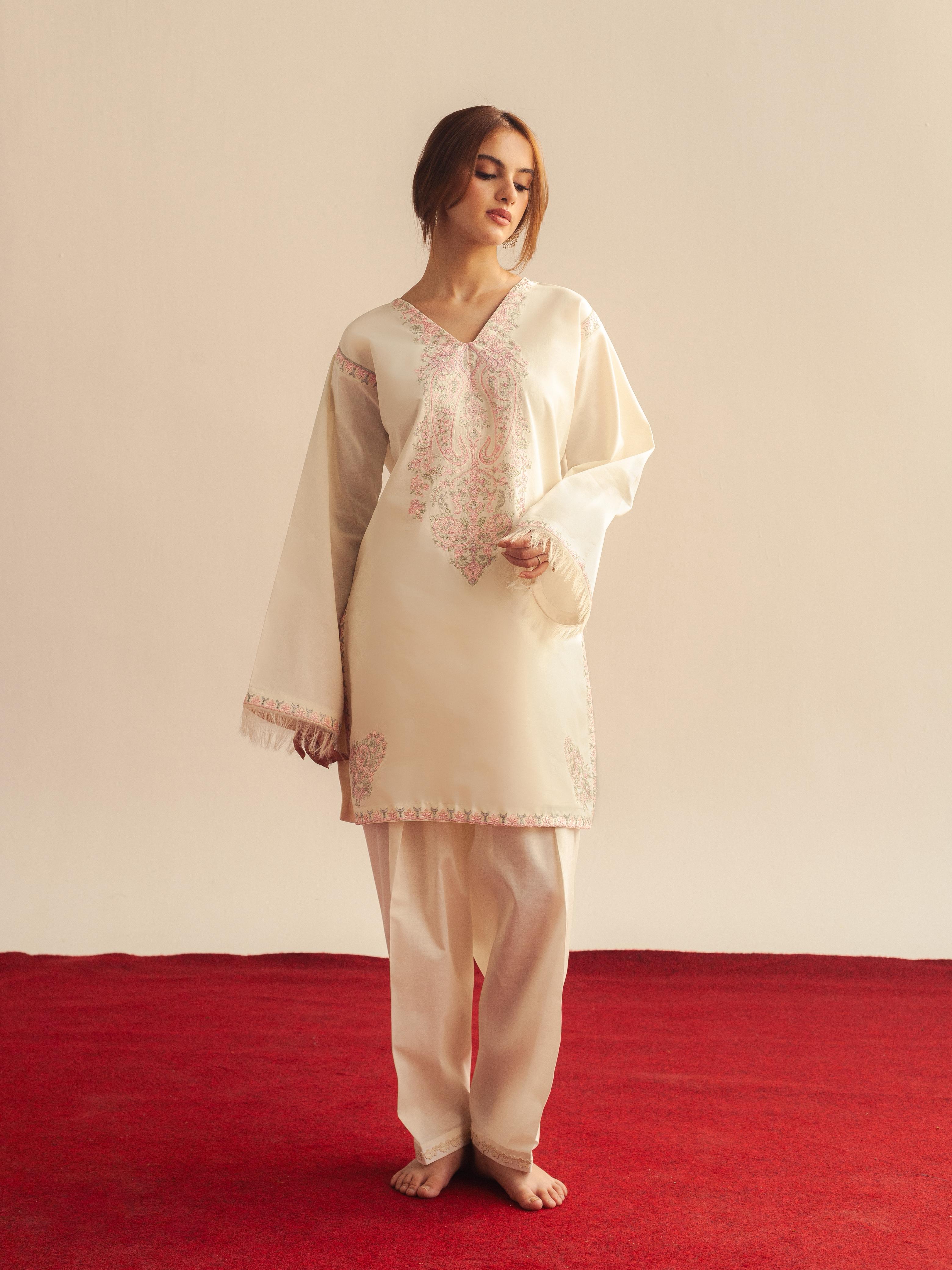 Ivory set with pastel embroidery