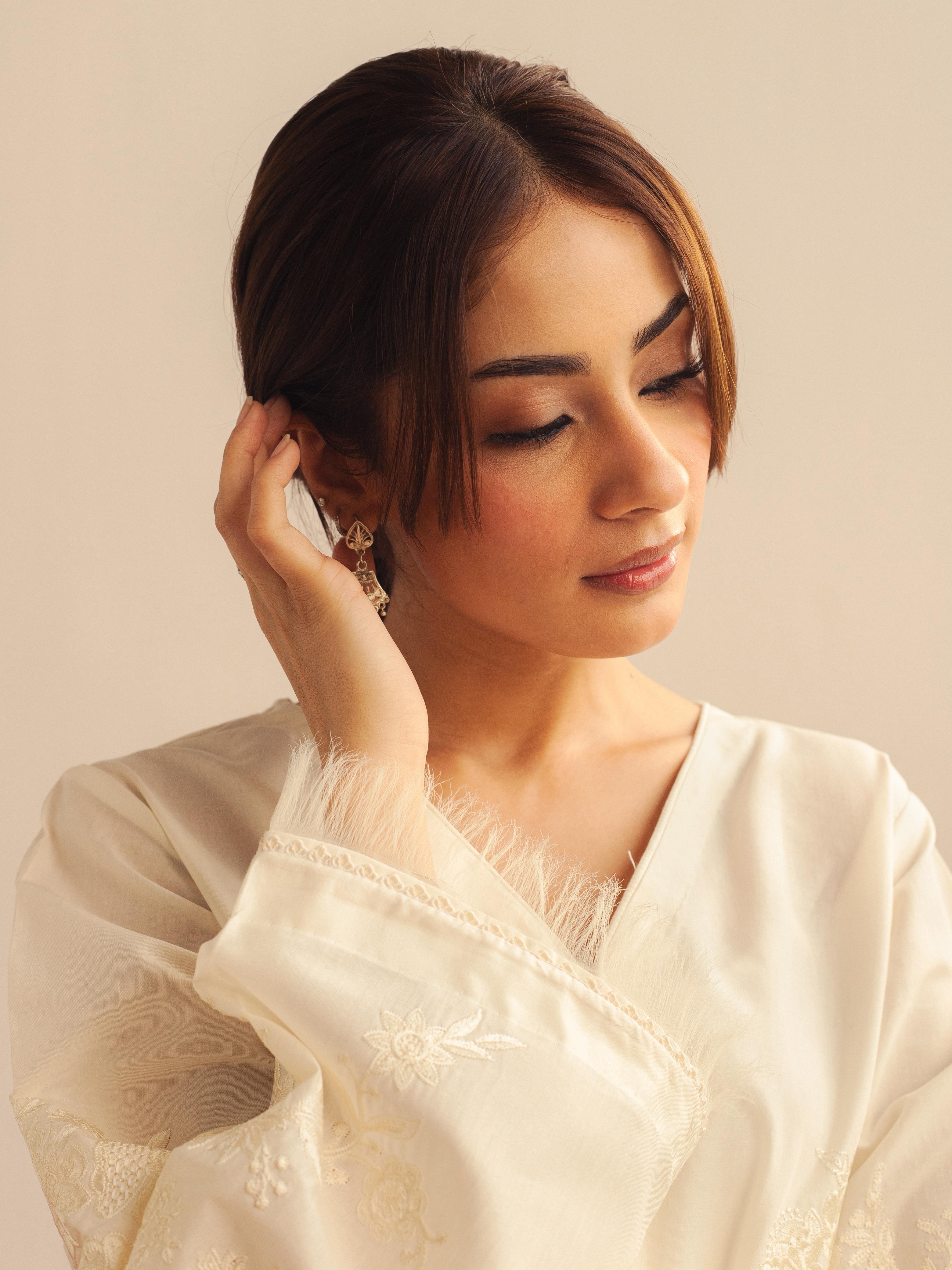 Ivory Embroidered Set